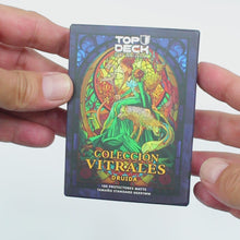 Cargar y reproducir el video en el visor de la galería, Protectores Standard | Colección Vitrales - Druida 66x91mm
