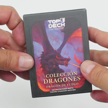 Cargar y reproducir el video en el visor de la galería, Protectores Standard | Colección Dragones - Dragón de Fuego 66x91mm

